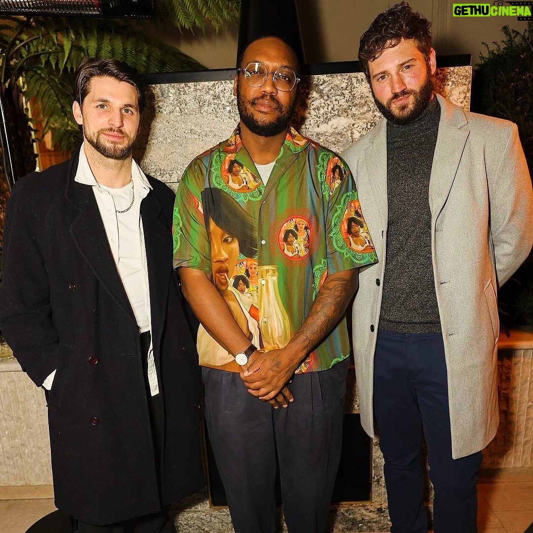 Alexander Lincoln - 4K Likes - @nickede Burns Night last week with @kevinmorosky @jackwparr and @charliedwlawrence
Bagpipes and drams of whiskey all round
Thanks as always to @jadeeastpr