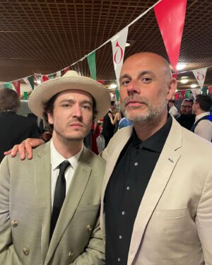 Alexander Vlahos Instagram - So. #IAmOneFilm 🛵 won Best Drama & Best Actor at the @itsmyshoutltd awards. Never laughed so much or been as proud as I am right now. Thank you to all. “WE ARE THE MODS”