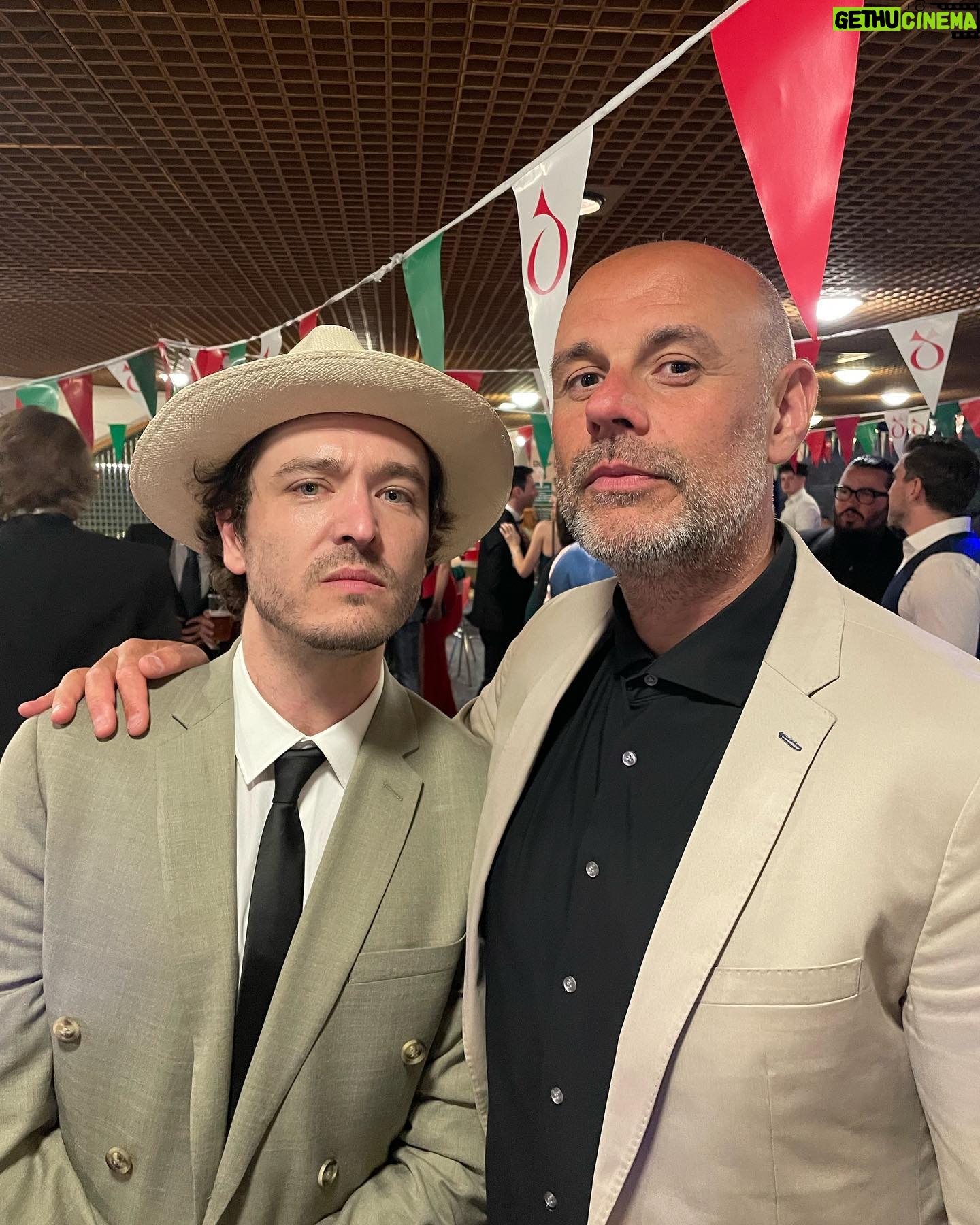 Alexander Vlahos - 3.4K Likes - So. #IAmOneFilm 🛵 won Best Drama & Best Actor at the @itsmyshoutltd awards. Never laughed so much or been as proud as I am right now. Thank you to all. “WE ARE THE MODS”