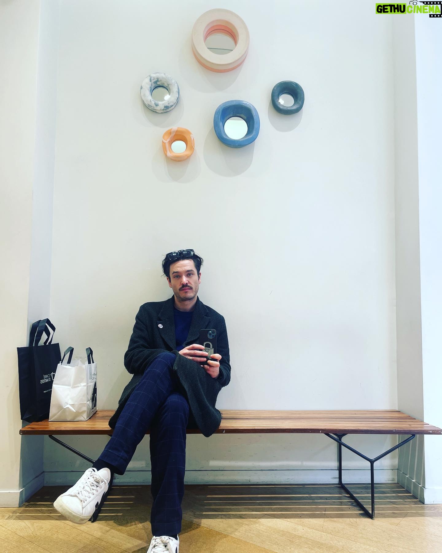 Alexander Vlahos - 6.8K Likes - 1 day in Paris (dump)