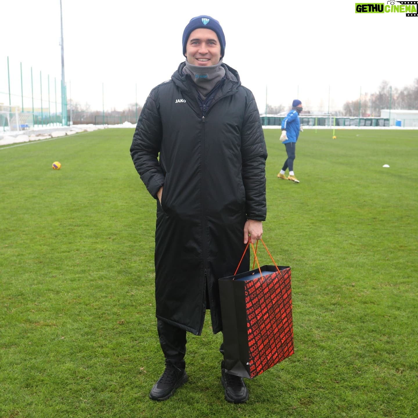 Alexandr Kerzhakov - 15.5K Likes - Принимаю поздравления 😁 😉🤗
#деньрождения