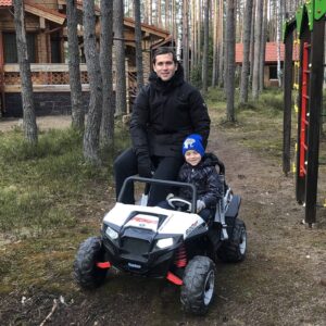Alexandr Kerzhakov Instagram - Он сказал "Поехали!!!" и моргнул😉