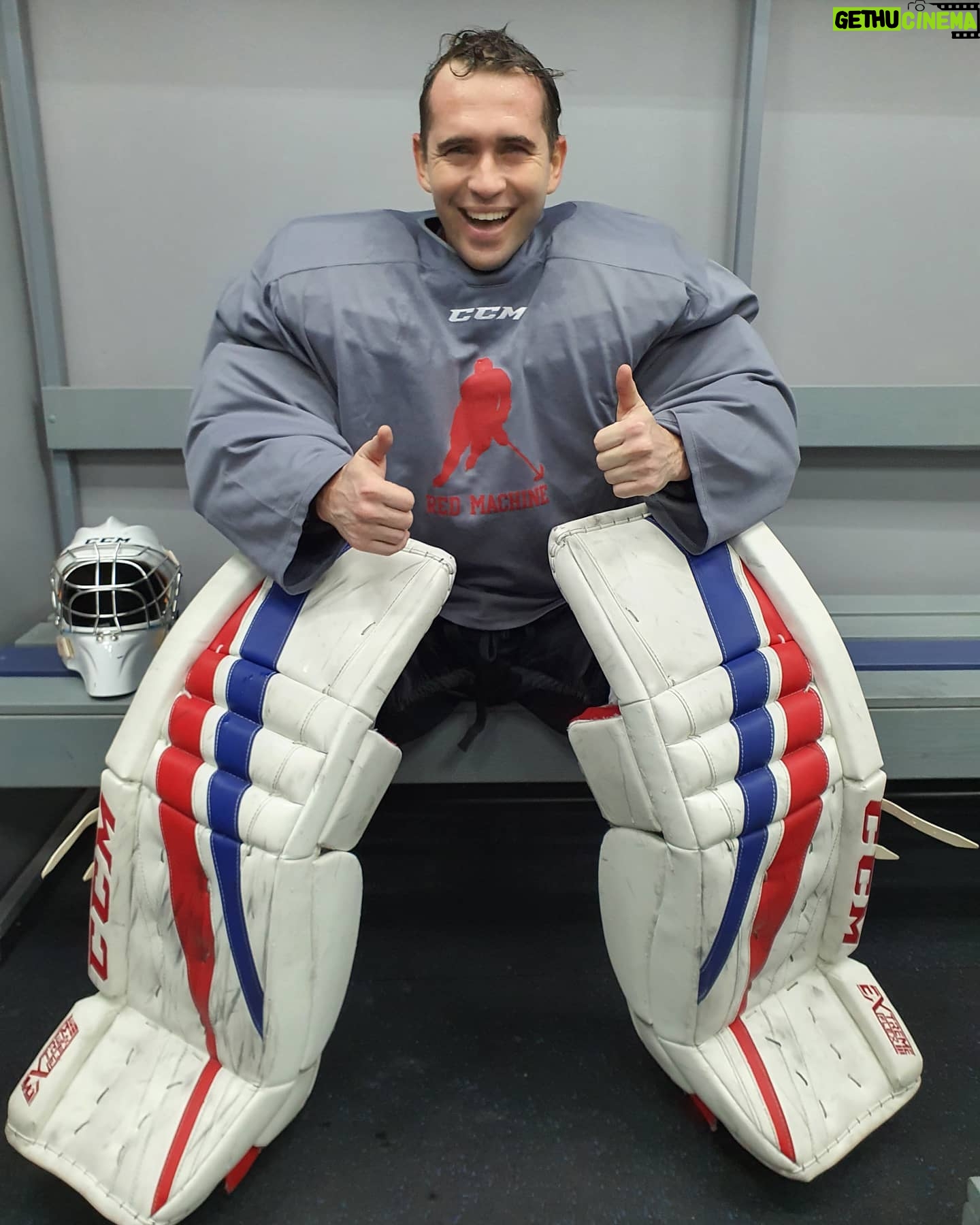 Alexandr Kerzhakov - 15.1K Likes - Начинаю праздновать🤪🤗😉...
