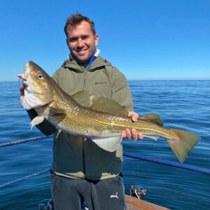 Alexandr Kerzhakov Instagram - Когда совместил приятное с приятным. И китов 🐳посмотрели, и треску🐟 поймал🤗👍 Пока, Териберка👋