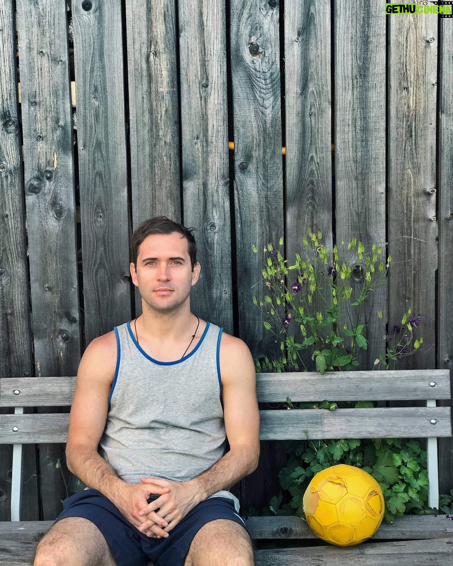 Alexandr Kerzhakov - 14.6K Likes - — Tренер, мне переодеваться?
— Обязательно!!!
— А я играть буду?
— Ни в коем случае!!!
#matchday