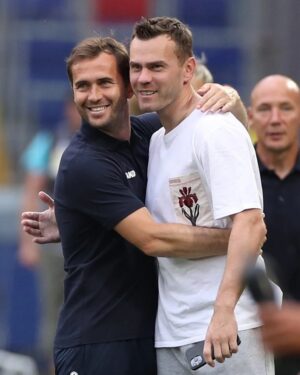 Alexandr Kerzhakov Instagram - Попался @igor_igor_akinfeev 🤗