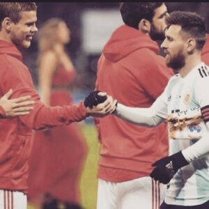 Alexandr Kokorin Instagram - Спасибо просто ,что ты есть 🐐🪐👑#новыйкорольфутбола