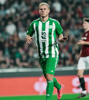 Alexandr Kokorin Instagram - proud of my team)💚♾️