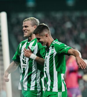 Alexandr Kokorin Instagram - proud of my team)💚♾️