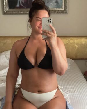 Alexandra Deynega Instagram - 