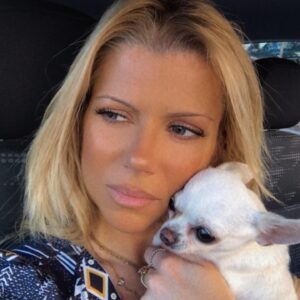 Alexandra Figueiredo Instagram - Ninguém imagina o amor que se pode ter a um animal de estimação, até ter um! ❤️