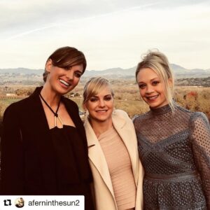 Alexandra Holden Instagram - Me and the girls at @simsarna and @amy_and_stausi wedding.  A lovely day with people I love 💕 #sonomawedding #sonomastrong @aferninthesun2 @annafaris @thomasgeorgeestates