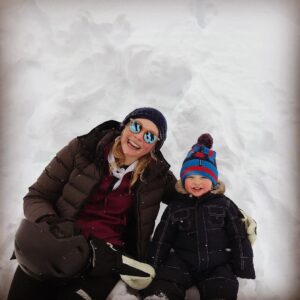 Alexandra Holden Instagram - Snow bunnies, snow buddies. 🐰🐰