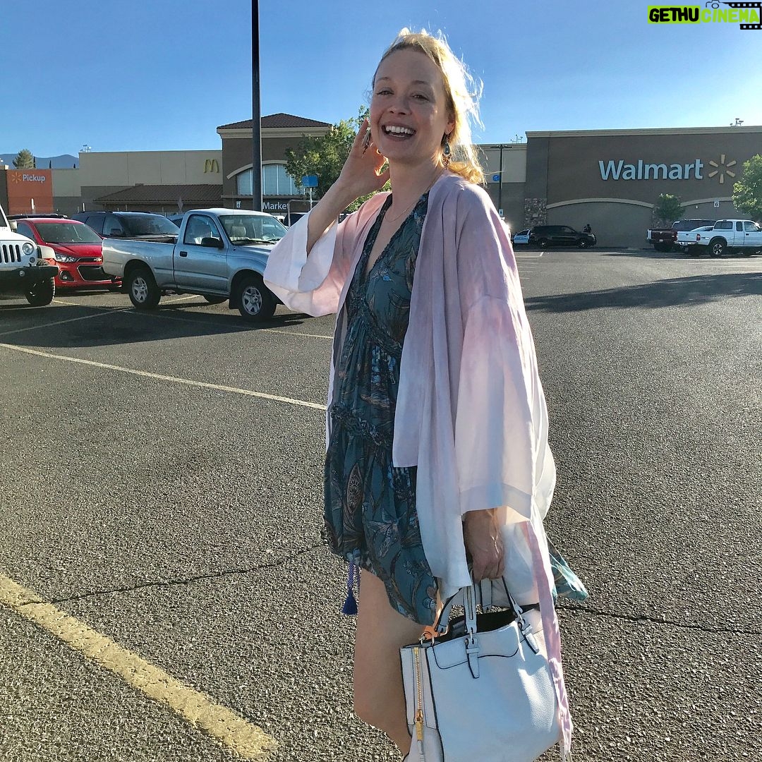 Alexandra Holden - 524 Likes - Mood. #sedona #walmart #sedonawalmart ✨🌵✨#vortex