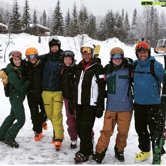 Alexandra Holden - 121 Likes - Fall is here and after fall comes...winter! Last years heli-ski trip at Mike Wiegele's. memories to last a lifetime! 🌨⛄️⛷🎿#tbt #heliskiing #powder #canada #skiing #familybonding #helicopter #mikewiegele #snow #snowbunny #awesome #scary #glacier #ski #bestsnowonearth