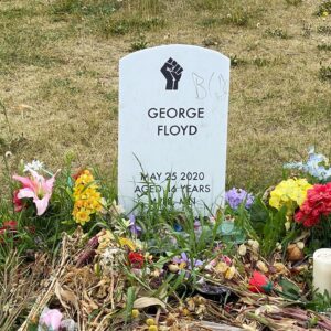 Alexandra Holden Instagram - Last week I was honored to visit George Floyd Square in Minneapolis.  It was chilling to be at the actual site of his murder, and an incredibly moving and enlightening experience. 

  It was beautiful to see the people in George Floyd Square come together to preserve the creative expressions of turmoil and hope for the future. 

  I had the privilege to speak with Remi Douah who is working to break the stigmatization of therapy simply by sitting in a chair overlooking an art installation and opening a dialogue.  Stop by and say hi or visit www.856s.org to see how you can help. 
 
  The “Say Their Names” art installation created by Anna Barber and Conner Wright features over 100 tombstones of African Americans who have died at the hands of law enforcement.  Aiyana Jones was only 7 years old.  Each tombstone it’s own tragedy.  They continue to add to the installation.

“Injustice anywhere is a threat to justice everywhere” — Martin Luther King Jr. 

@gfgmemorial #icantbreathe #saytheirnames #blm