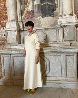 Alexandra Munroe Instagram - In Venice, celebrating the launch of Nico Muhly’s To the Body with Guggenheim President Wendy Fischer and Asian Art Circle Co-Chair Gay-Young Cho along with our CEO and Director Mariet Westermann and Chief Curator Naomi Beckwith, and many Guggenheim friends and supporters. The collaboration with Yu Hong has been a dream and Nico’s music extends the experiential dimension of the show to achieve an ethereal yet acute sublime. Congratulations to the artists and thank you to all who made this project possible!

@guggenheim @guggenheim_venice @lisson_gallery #venicebiennale2024 #yuhong @nicomuhly #nicomuhly
