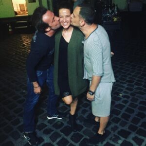 Alexandra Neldel Instagram - Danke Männer...
Vielen Dank für die schöne Zeit... 🎬#Lommbock #lucasgregorowicz @moritzbleibtreu