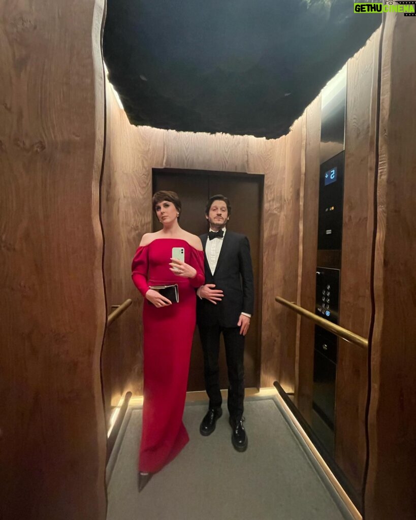 Actress Alexandra Roach HD Instagram Photos and Wallpapers July 2024 ...