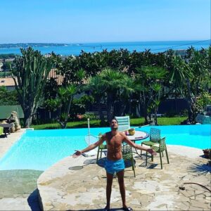 Alexandre Giudi Instagram - A bras ouverts 🍀 ufff on a arrêté les hashtags