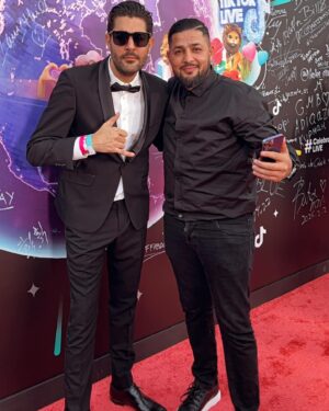 Alexandre Giudi Instagram - Tapis rouge mon gâté! Acte 2 avec El grande Mourad Zizou dans la maison, Tiktok live fest Miami 🌴