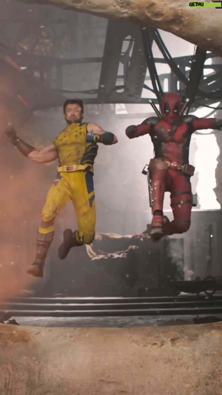 Alexandre Ottoni - 1.7K Likes - É MAIO, É NERD, É DEADPOOL & WOLVERINE!
Simmm Nerds, no dia 16 de maio rolou o evento NERDVERSO: MARVEL NIGHT na @cinemarkoficial, em parceria com a @cocacola_br, e a galera que compareceu foram os primeiros a receberem os produtos inéditos que estão sendo vendidos nos cinemas da rede ao longo desse mês em comemoração ao mês do orgulho nerd e os 85 anos de Marvel.
Além disso, no Cinemark do Shopping Eldorado segue decorado com o tema ‘85 anos da Marvel’ que inclui uma exposição incrível de estatuetas da Iron Studios, além de espaços para fotos, mas corre que vai apenas até o dia 26 de maio, tá?
E para você que não conseguiu ir ao evento, não se preocupa, os produtos estão disponíveis no aplicativo ou diretamente no snackbar da Cinemark com opções de combo de pipoca que incluem um copo colecionável da Marvel (com opção do Wolverine ou Deadpool) ou ainda um chaveiro temático de Deadpool 3 ou as duas coisas juntas.
Assinantes dos programas de fidelidade ‘Cinemark Club’ possuem até 25% de desconto! Clica no link da bio e CORRE PRA NÃO PERDER!
#publicidade