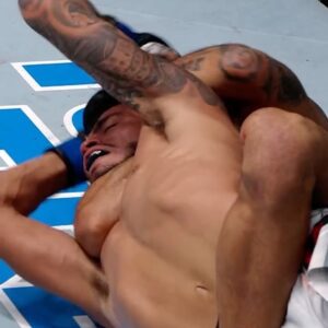 Alexandre Pantoja Instagram - Alexandre Pantoja has his sights on UFC history 💪

Will he get another finish at #UFC301? 👀