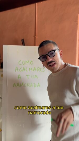 Alexandre Santos Instagram - Não ouçam o @euaksou pessoal, é scam 😕