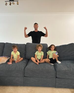 Alexei Brovarnik Instagram - Lately ❤️💙🩵🩵🩷 
A lot of people would question “why don’t you just buy a house instead of living in a condo” as if it was such an easy and casual decision to make … the reality is, we took our time and when we were ready, it happened. Hard work and patience and are so excited for this next phase for our family! 
#teambrovarnik #partyoffive #nextchapter #hardworkpaysoff