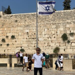 Alexei Brovarnik Instagram - We stand proud and strong for our Independence Day 🇮🇱 
#teambrovarnik #israel🇮🇱 #independenceday