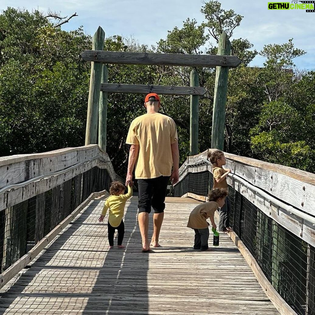 Alexei Brovarnik - 13.2K Likes - About yesterday’s adventure .
#teambrovarnik #dadlife❤️ #outdoor #soflo