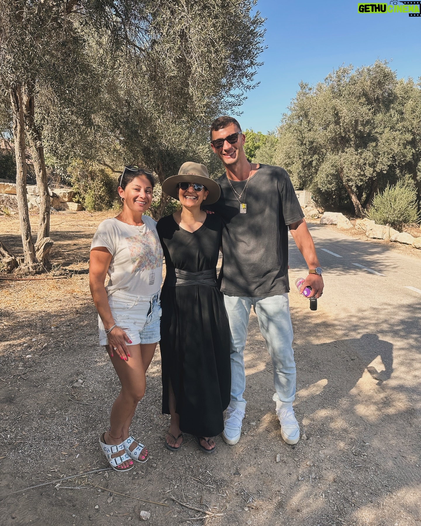 Alexei Brovarnik - 23.3K Likes - They will not break us. 🇮🇱
📍: Kibbutz Be’eri
#israel #amisraelchai
