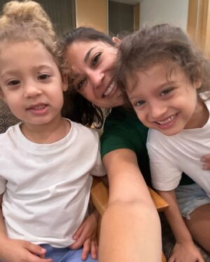 Alexei Brovarnik Instagram - My Brovarnik blessings that are never taken for granted! ❤️💙🩵🩵🩷✡️
#teambrovarnik #thebrovbunch #mymishpucha #familyovereverything
