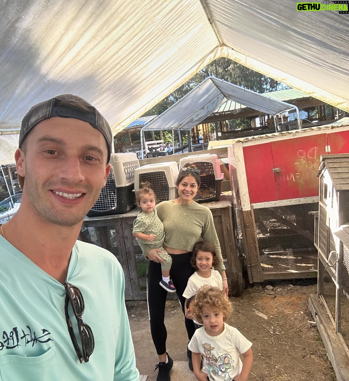 Alexei Brovarnik - 23.9K Likes - Through all the seasons 🫶🏼 ✨
#teambrovarnik #partyof5 #thebrovbunch #balagan #90dayfiance #2024 #mishpucha #familyfirst