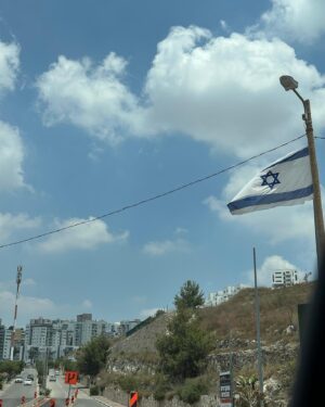 Alexei Brovarnik Instagram - 48 hours in 🇮🇱 

#teambrovarnik #israel #family #home