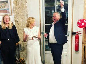 Alexia Laroche-Joubert Instagram - Anniversaire de notre amie Leatitia avec son mari @thomasherve14