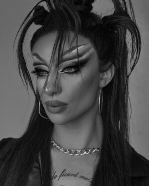 Alexis Furler Instagram - feliszia but make it 00’s. 💋