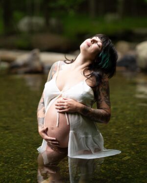 Alexis Krauss Instagram - currently wishing I felt more like the pregnant goddess version of myself that @chris_vultaggio captured in the first photo but instead i am a very much a pregnant puddle 🫠

today i’ve eaten 3 bowls of cereal, taken two naps and not left the house. my pregnancy carpal tunnel is not pleasant at the moment (hence the wrist brace in photo 2) but i’m managing thanks to thoughtful friends like @jennyfromlebloc who send you beautiful books to get lost in. i highly recommend demon copperhead.

in other news riz is still the sweetest lil bean despite me being convinced she was dying the other night. she just keeps fighting. everyday is a gift.

we also rescued and partially rehabbed a tiny bee named buzzy. buzzy really loves japanese knotweed as i guess a lot of native bees do. strange bedfellows. at least now i’m slightly less bummed when i see it overtaking our riparian areas.

thanks for reading friends. i hope everyone is doing ok. feel free to share your thriving in or maybe just surviving month 9 of pregnancy hacks below👇

and no i haven’t packed my hospital bag yet or finished setting up our nursery 🫣