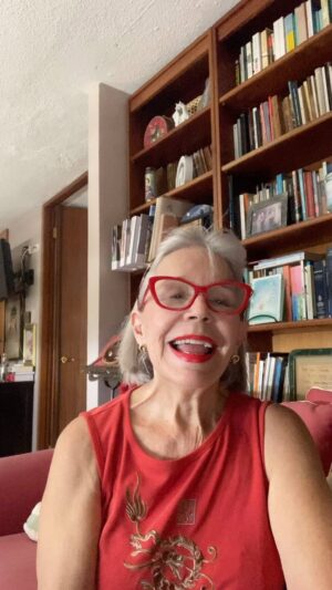 Alfonsina Molinari Instagram - Porque me encanta el tema de la arquitectura, quise saber cómo es la del Teatro Ideal de Yauco, donde estaré junto a @lamolinari @jacpr y @yamarislatorre en la obra 🎭HIJOS el 13 de julio, producción de @produccionesgirasol 
Descubrí que es el único ejemplar tipo “Broadway” construido en PR en las primeras décadas del s. XX.
En publicación aparte incluyo bocetos y fotos de las diferentes etapas del teatro.
🎭HIJOS
Boletos en @ticketera
