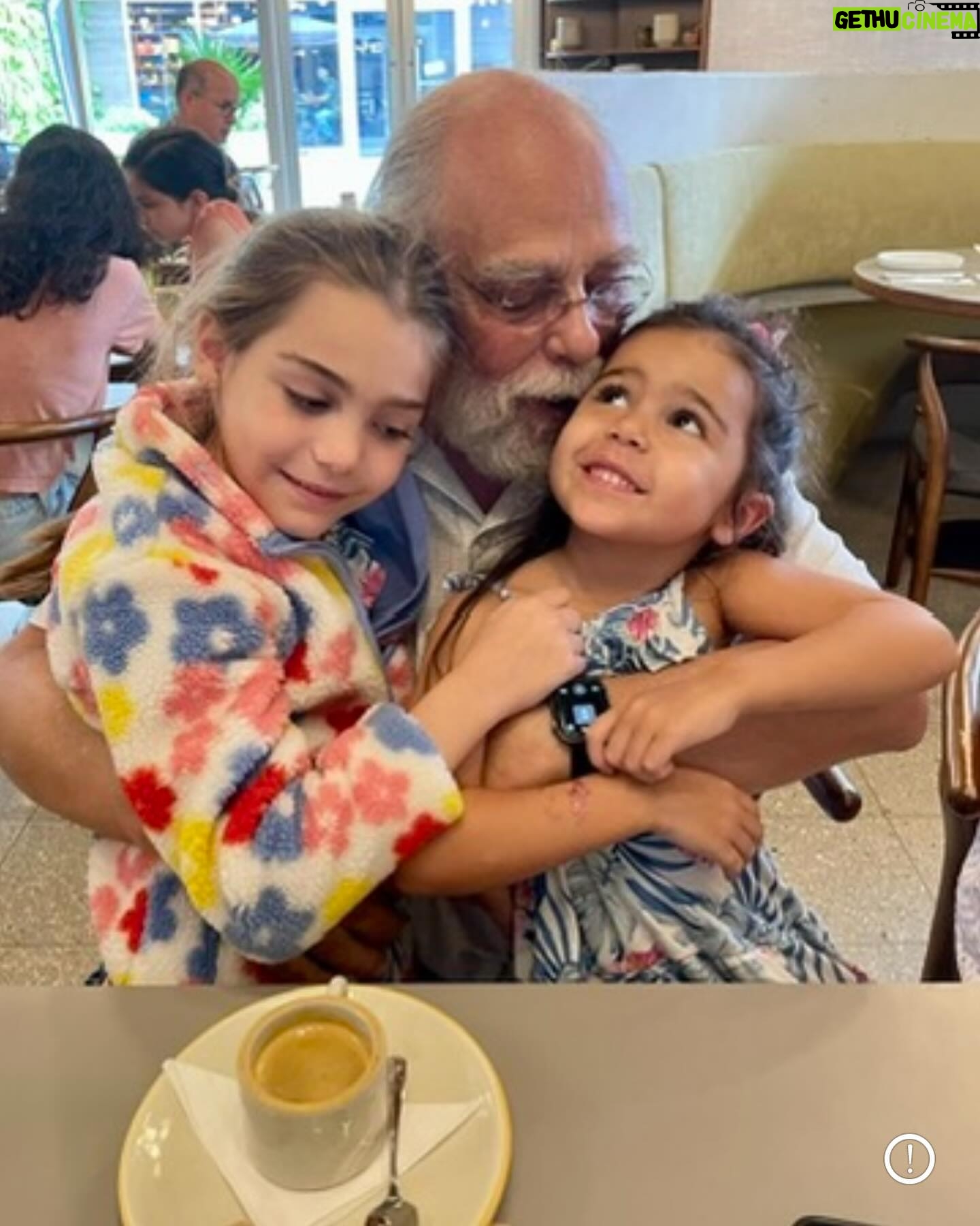 Alfonsina Molinari - 271 Likes - ¡Feliz día de los padres!