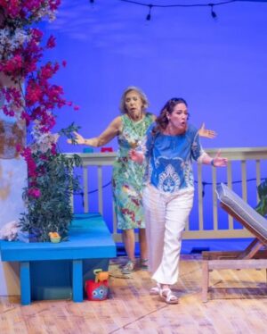 Alfonsina Molinari Instagram - ¡Sólo quedan DOS funciones de 🎭HIJOS !
Los próximos sábados 13 (Yauco) y 20 de julio (Barceloneta).
Con Alfonsina Molinari @lamolinari 
Jorge Castro @jacpr 
Yamaris Latorre @yamarislatorre 
Y Misma
bajo @produccionesgirasol 
¡No te la puedes perder! “
Te hará reír😂 y llorar😢.
¡Será una experiencia inolvidable!
Boletos en @ticketera 
#lavidaesbella