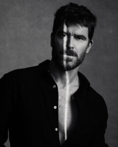 Actor Alfonso Bassave HD Instagram Photos and Wallpapers May 2024