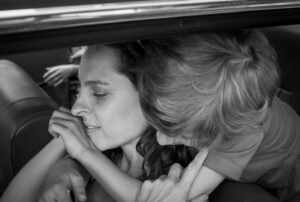 Alfonso Cuarón Instagram - Va a ser un largo viaje de regreso a casa. 
It’s going to be a long journey back home.

Photo by @carlossomonte 
@romacuaron 
#ROMACuarón