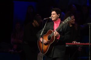 Alfred García Instagram - Hoy he podido compartir mi experiencia y mis canciones con la @fundacionprincesadegirona, que ha hecho una parada en Lleida con el @tourdeltalento. He interpretado "De la Tierra hasta Marte" y "Els teus ulls" junto a mi nueva banda y he podido charlar sobre música y emociones con la Reina Letizia. Ha sido muy emocionante. Un día que recordaré para siempre.