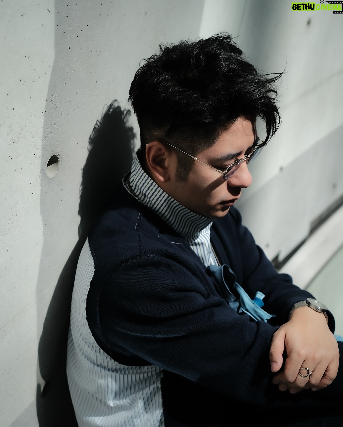 Alfred Hui - 2.9K Likes - 【 光與影既然同在 】
/
巴黎美學其實到處都是
但這個藝術館中庭位置
程度可以說是歎為觀止
當中概念其實並不複雜
但執行度十分完整驚艷
一不小心就在這邊停留
數個小時都是不足為奇
/
#自許紀錄 在巴黎
@alf_records