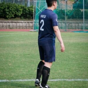 Alfred Hui Instagram - 【 唔通我仲識踢波又話你知咩 】
/
1） 原來gel頭踢波 係有啲異相
2） 拉筋唔係造樣 已經係必要
3）啱啱開始仲笑得出
4） 印象中碧咸係跟我咁踢
5） 港大校隊十四年前的成員
6） 真係有踢 有汗珠㗎💦
7） 我幻想中呢球係入嘅⚽️
8） 好耐冇見嘅隊友（小走樣，我講我）
9）踢完條腰好似唔係自己咁🥹
10） 今日一入球 一助攻 叫交到貨😌
/
#冇乜事我返去抖吓條腰
#今晚應該好好訓💤