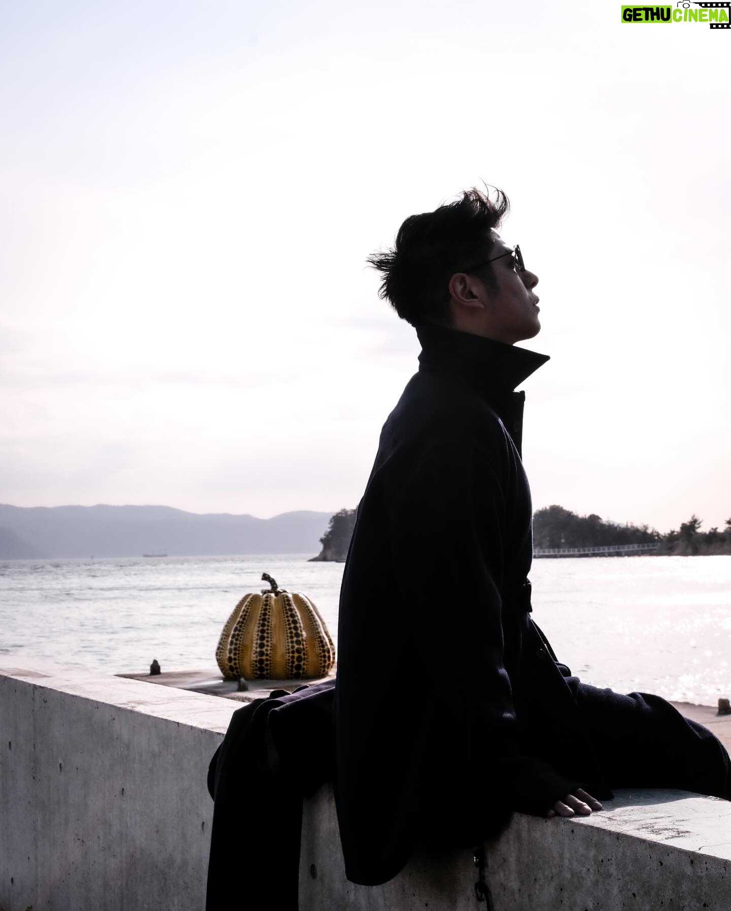 Alfred Hui - 3.5K Likes - 【 🎃 Day 10 】
/
明明南瓜應該係橙色㗎嘛…
/
#自許紀錄 於 日本直島
@alf_records