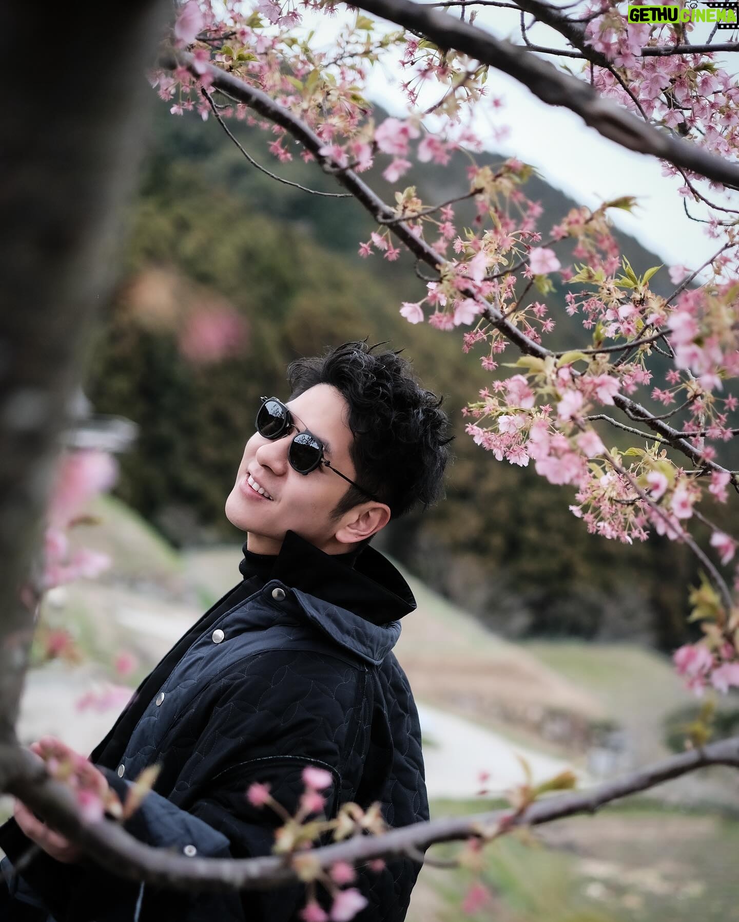 Alfred Hui - 4K Likes - 【 🇯🇵 Day 9 】
/
櫻圖🌸小丸子
/
其實有時唔需要
話開到滿佈櫻花
先可以扮大媽嘅
你識影一樖夠做
/
#樖音po1
#出處你懂的