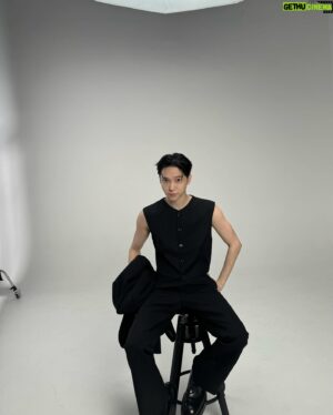 Alfred Sng Instagram - Hello 🖤