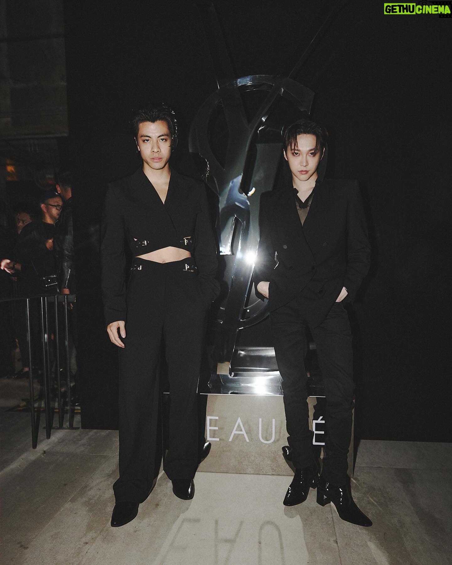 Alfred Sng - 2.7K Likes - A night in KL, where elegance rebels against the ordinary with @yslbeauty
#MYSLF #MYSLFNOMATTERWHAT #YSLBEAUTYSG